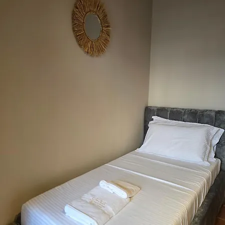 Natali 2 3*